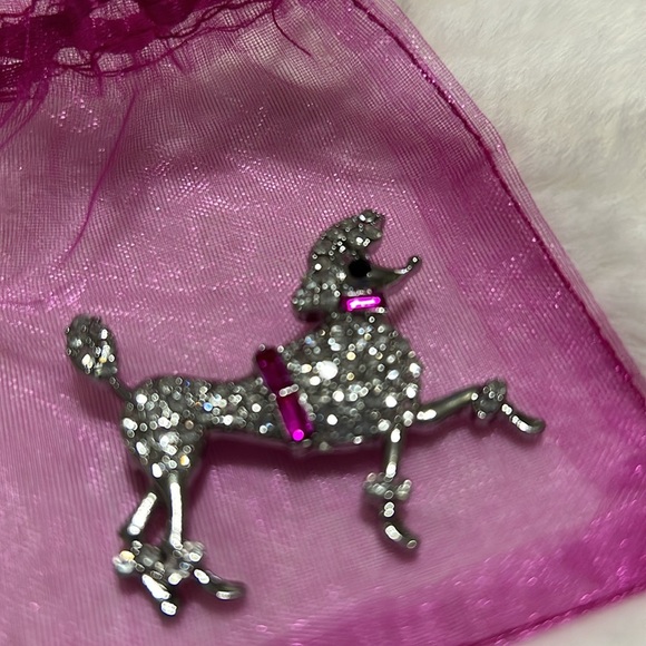 Rhinestone Poodle Pendant - Picture 2 of 6